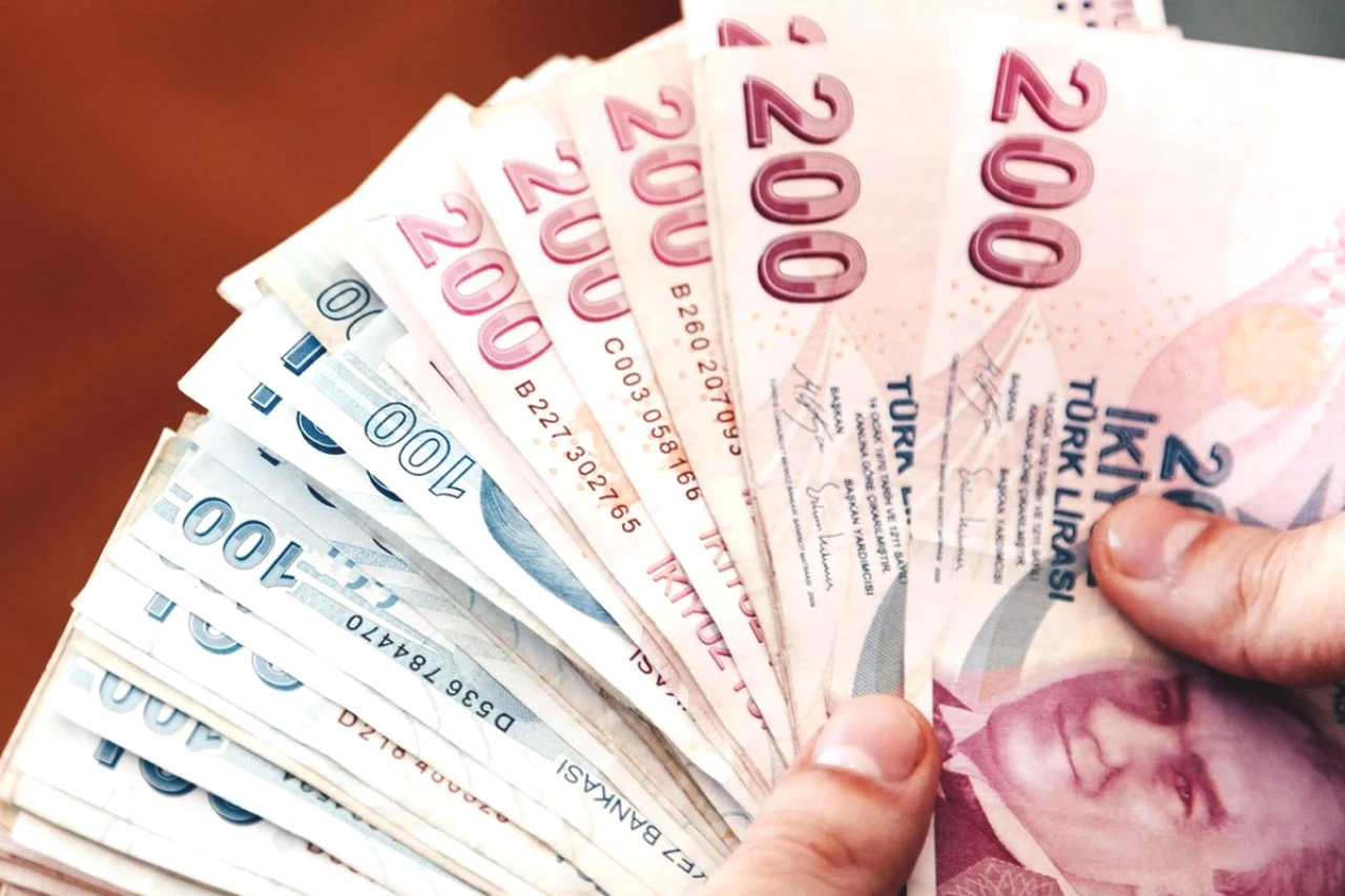 Emekli Promosyonunda Ekim Yarışı! QNB, Garanti BBVA, ING ve DenizBank Ne Veriyor?