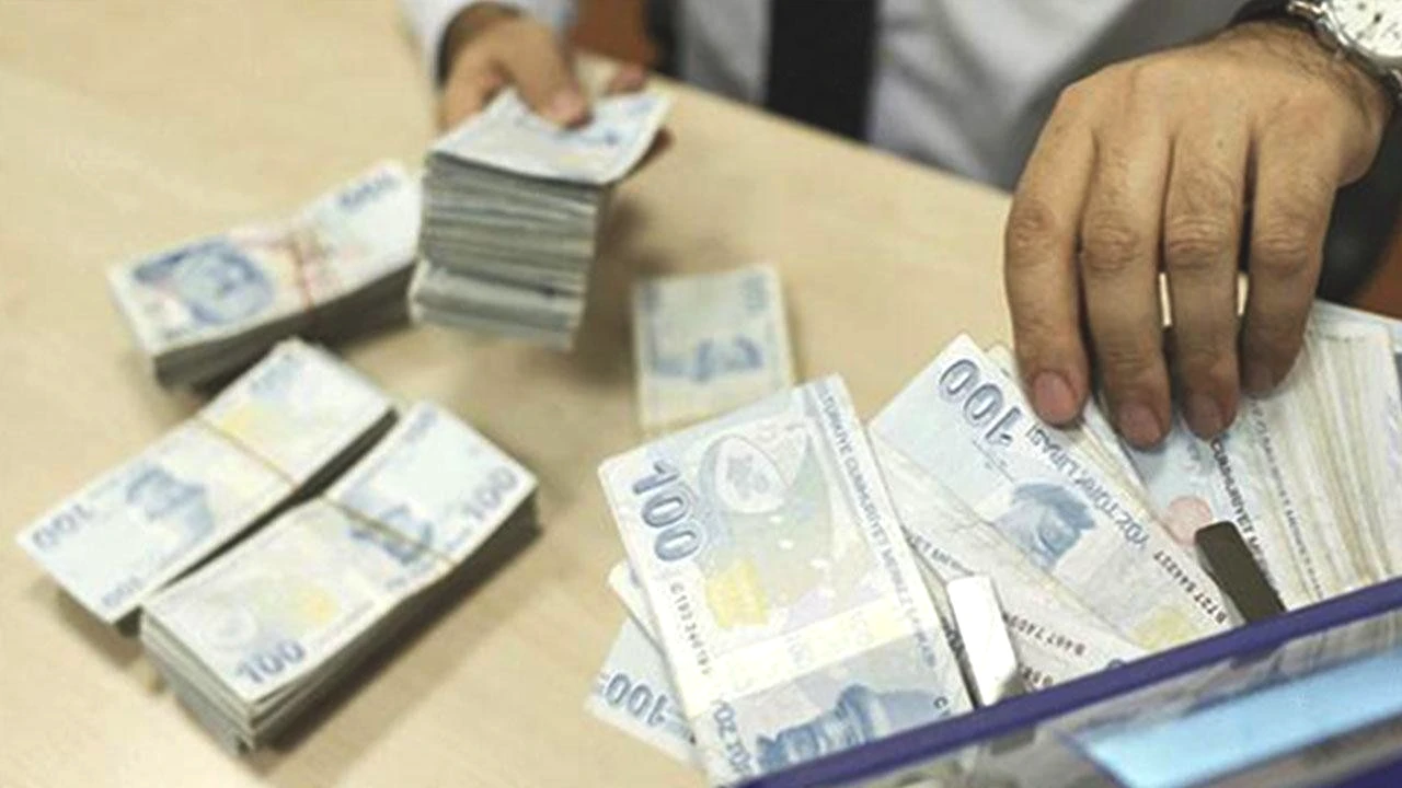 Kredi Kartı Borçları Bir Haftada 81,6 Milyar Lira Azaldı! Mevduat Rekor Kırdı
