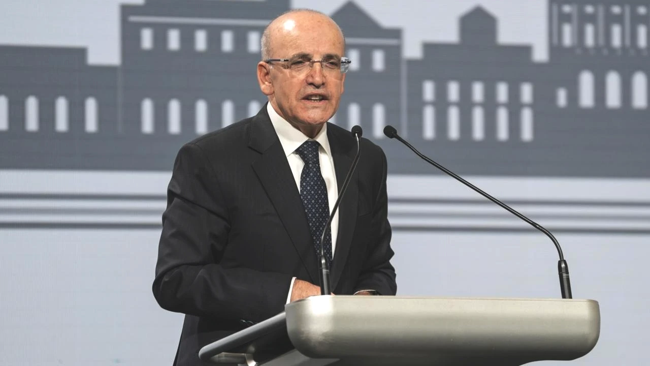 Devletin Borcu 16,2 Trilyon Lirayı Aştı! Şimşek: Türkiye Avantajlı Konumda